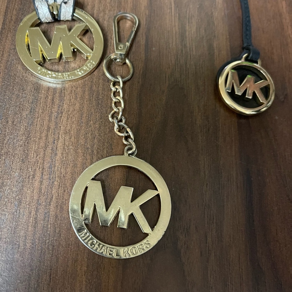 Michael Kors purse charms - Picture 12 of 12